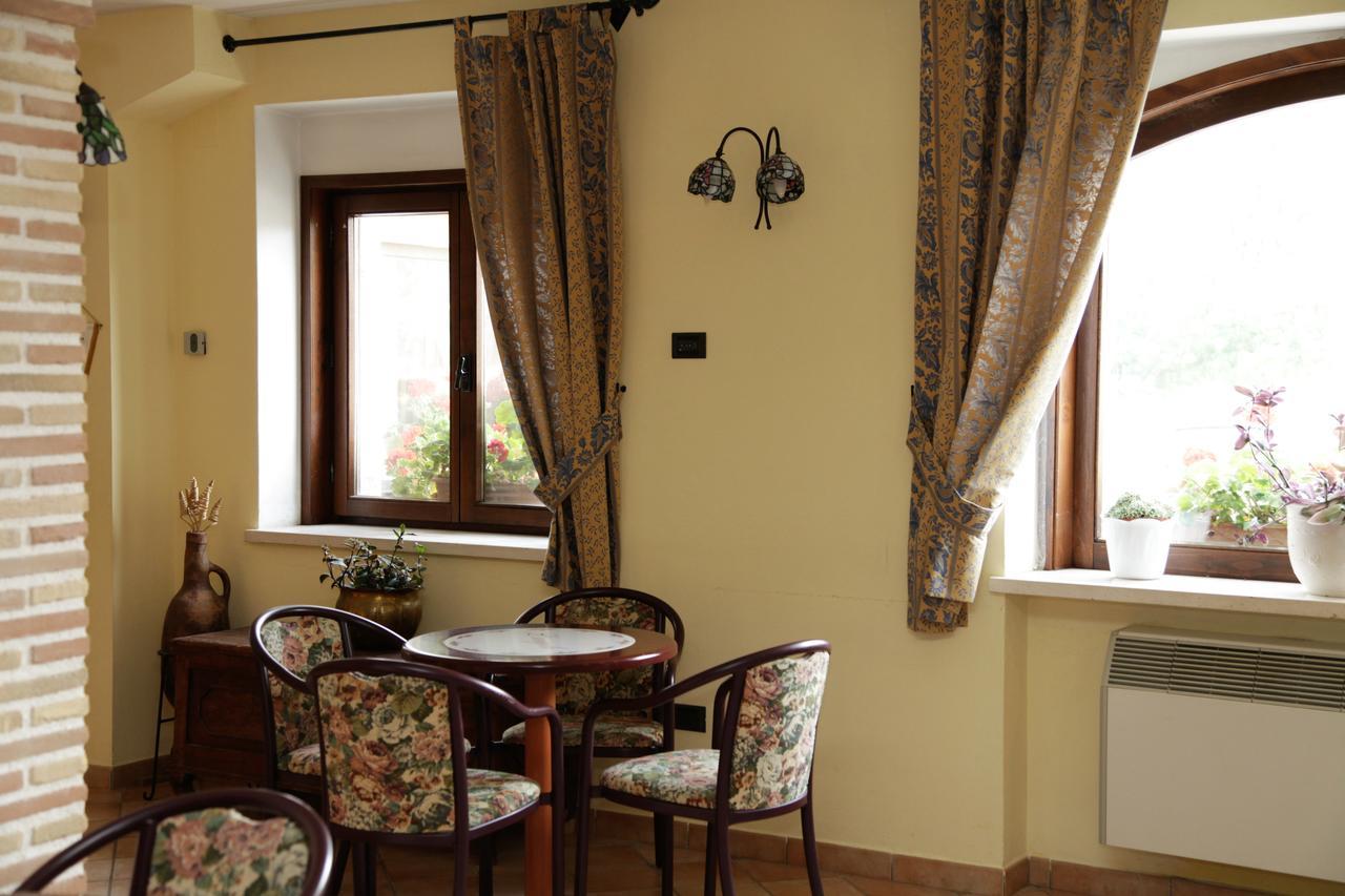 Hotel Il Ghiro Ovindoli Zewnętrze zdjęcie