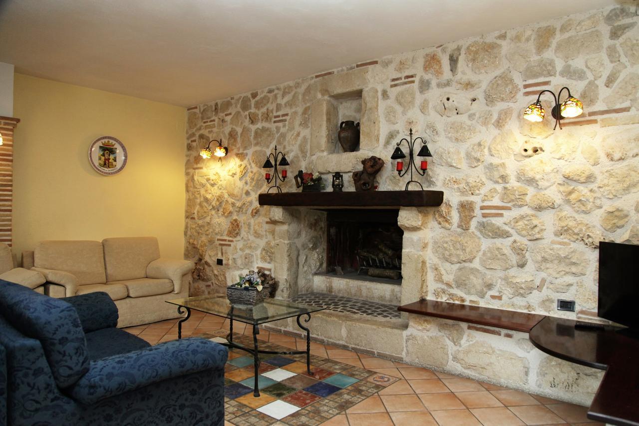 Hotel Il Ghiro Ovindoli Zewnętrze zdjęcie